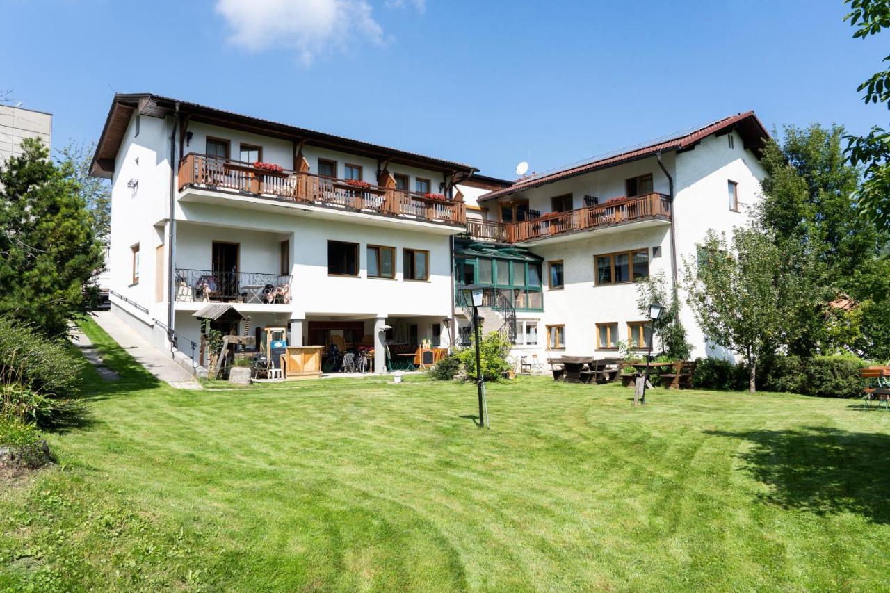 Gasthof Diewald Raach am Hochgebirge Exterior photo